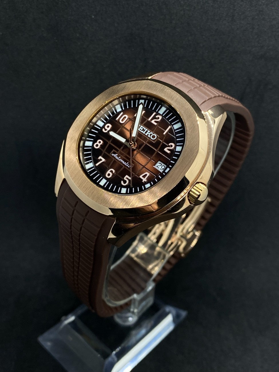 Nauteiko (Aquanaut) Rose Gold Chocolatte